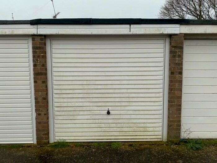 Property To Rent In Garage, Rose Green, PO21