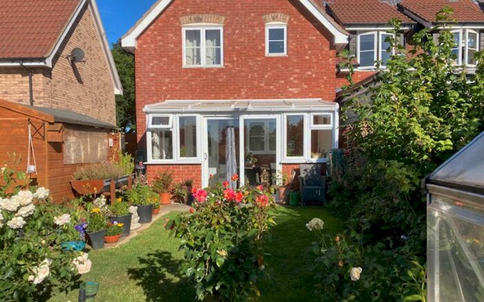 2 Bedroom Semi-Detached House For Sale In Halfmoon Cottages, Swilland, IP6