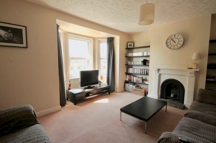 1 Bedroom Flat To Rent In London Road, Dorchester, DT1