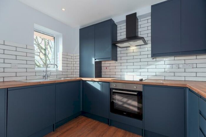 2 Bedroom Apartment To Rent In Mill Street, Oxford, OX2