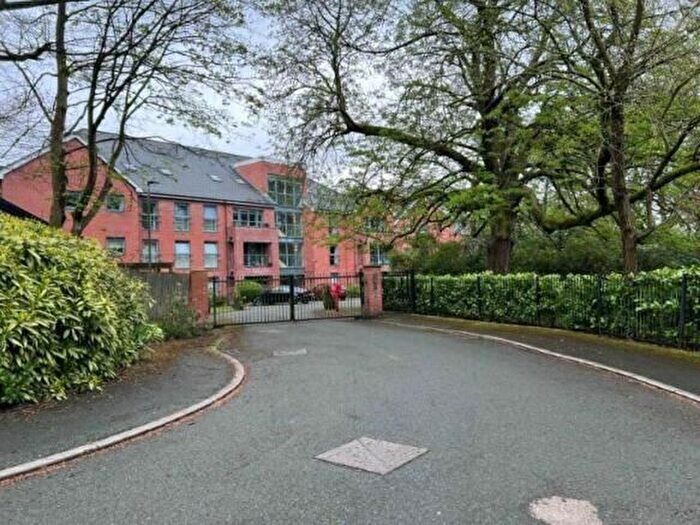 2 Bedroom Flat For Sale In Merryfield Grange, Bolton, BL1