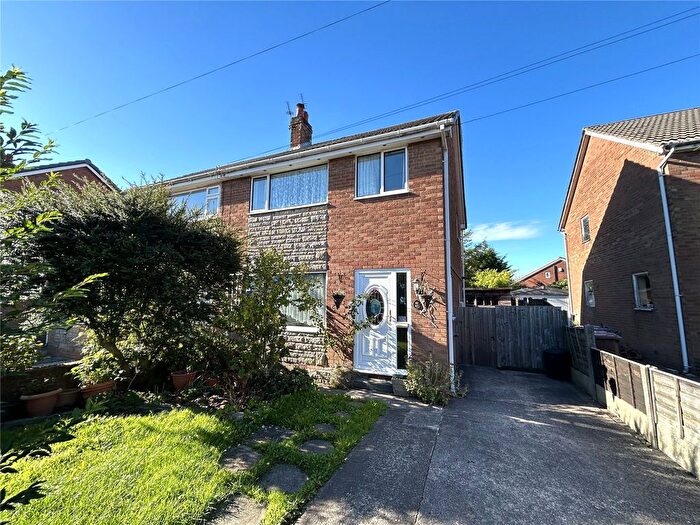 3 Bedroom Semi-Detached House For Sale In St. Christines Avenue, Farington, Leyland, Lancashire, PR25