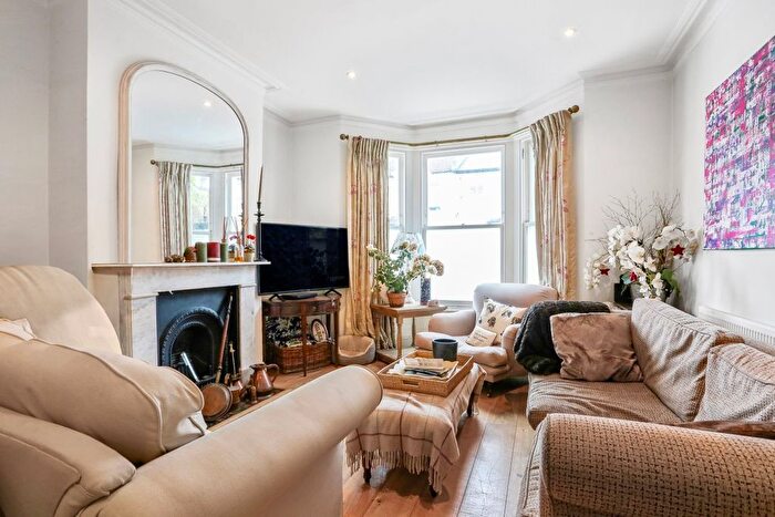 4 Bedroom Property To Rent In Sherbrooke Road, London, SW6