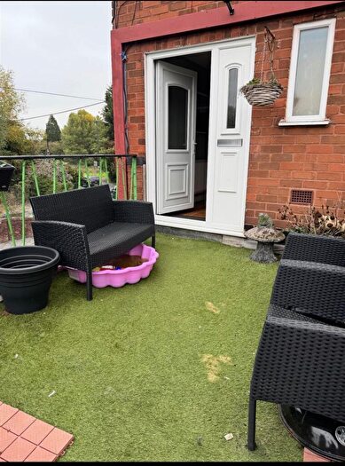 3 Bedroom House To Rent In Bridge View, High Street, Coleshill, B46