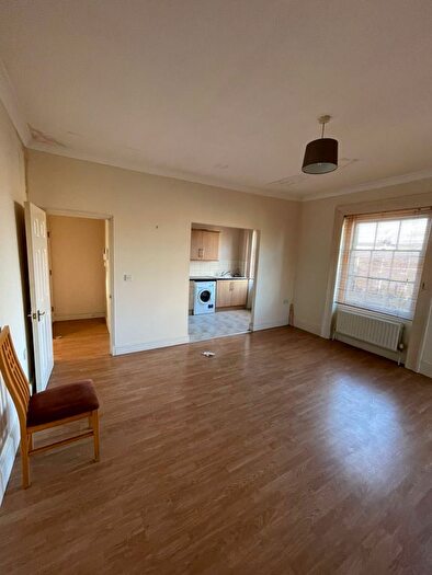1 Bedroom Flat To Rent In The Grove, Gravesend, DA12