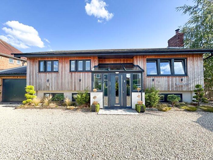 4 Bedroom Detached House For Sale In Vaughan Avenue, Grimsby, DN32