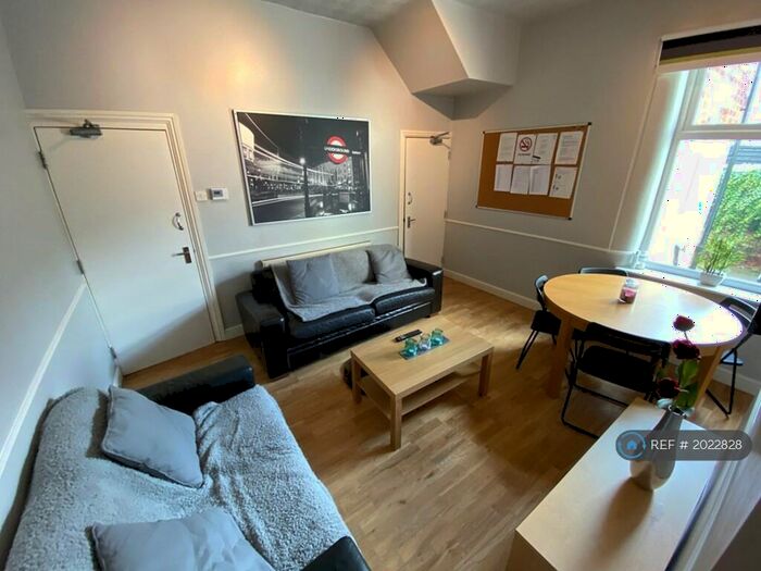 5 Bedroom Terraced House To Rent In St. Marks Road, Preston, PR1