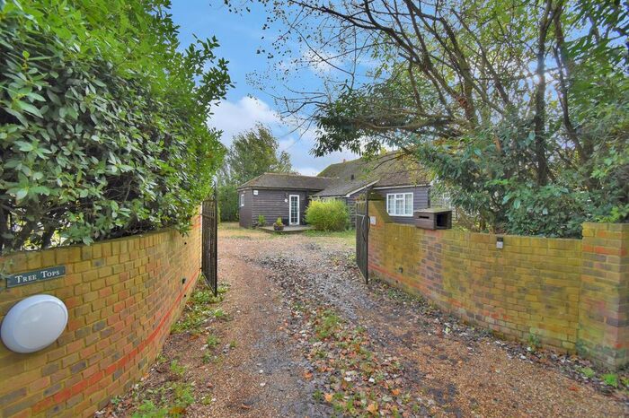 4 Bedroom Detached House For Sale In Swifts Green, Smarden, TN27