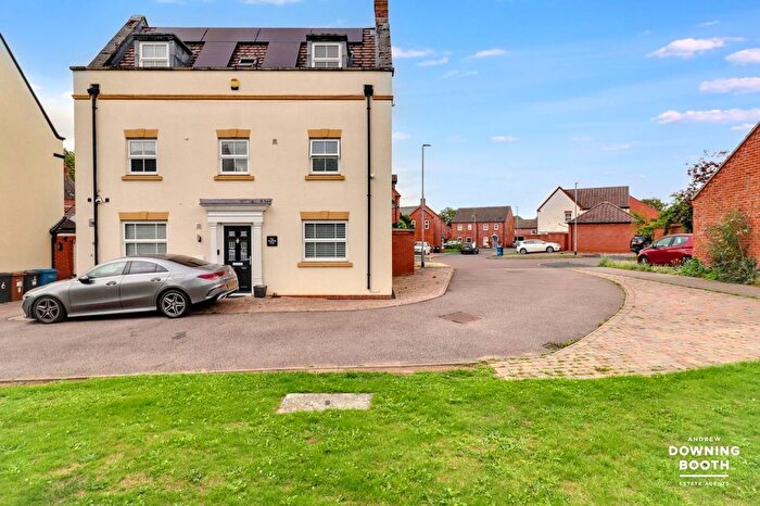 5 Bedroom Detached House For Sale In Sandfield Close, Darwin Park, Lichfield, WS13