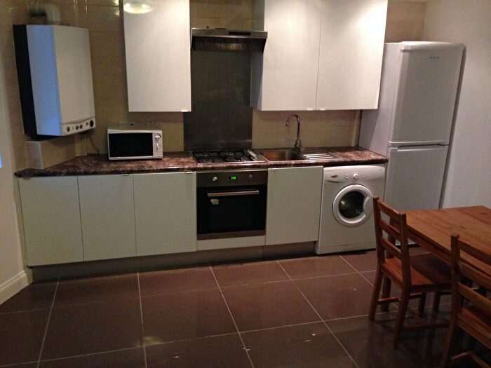 1 Bedroom Flat To Rent In Rye Lane, Peckham, SE15