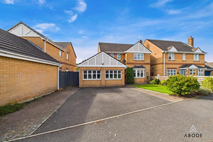 4 Bedroom Detached House For Sale In Bren Way, Hilton, Derby, DE65
