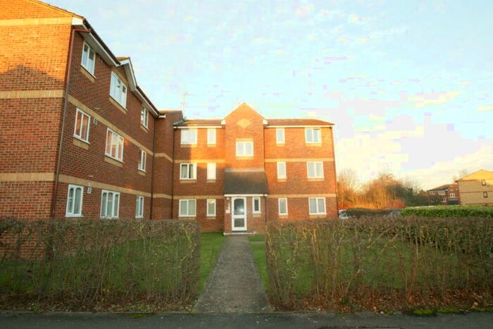 1 Bedroom Flat To Rent In Lowestoft Drive, Burnham Gate, SL1