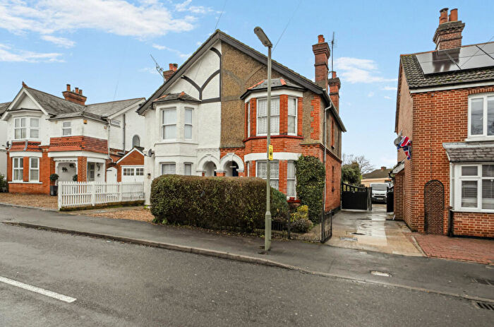 3 Bedroom Semi-Detached House For Sale In MacDonald Road, Lightwater, Surrey, GU18