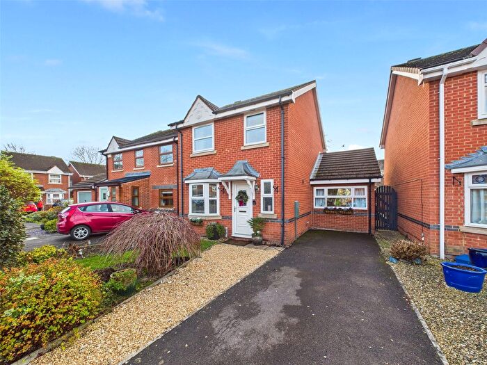 3 Bedroom Detached House For Sale In Tallis Road, Churchdown, Gloucester, Gloucestershire, GL3
