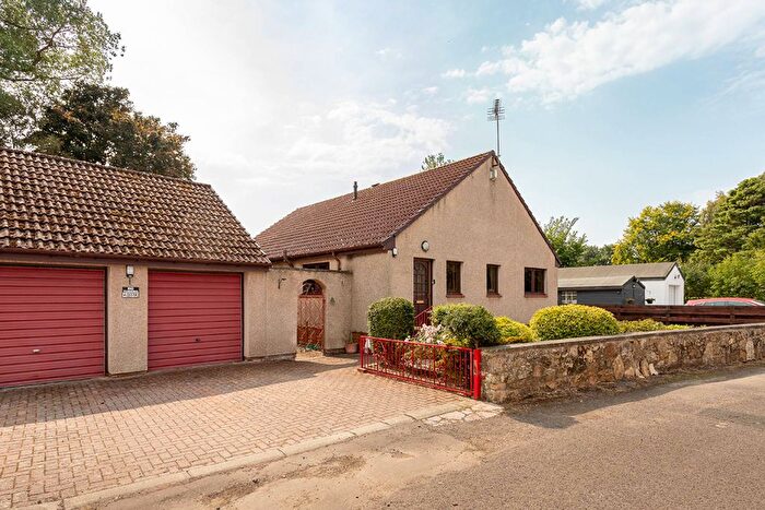 3 Bedroom Bungalow For Sale In Shorehead, Kingskettle, Cupar, KY15