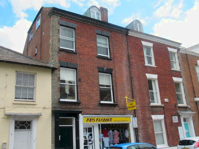 1 Bedroom Flat To Rent In Salisbury, SP1