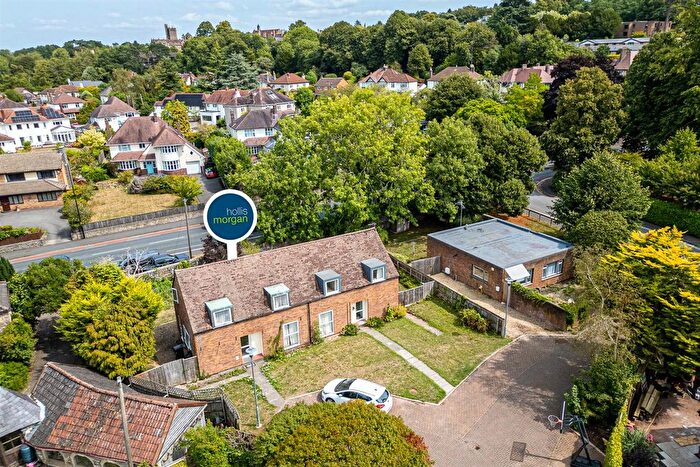 3 Bedroom Semi Detached House For Sale In Shaplands, Stoke Bishop, Bristol, BS9