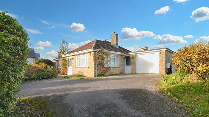 3 Bedroom Detached Bungalow For Sale In Woodlands Mead, Marnhull, Sturminster Newton, DT10