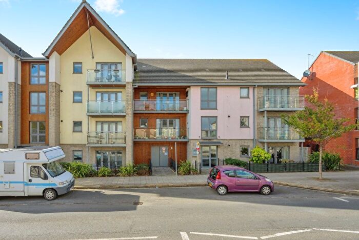 1 Bedroom Flat For Sale In Chapel Street, Devonport, Plymouth, Devon, PL1