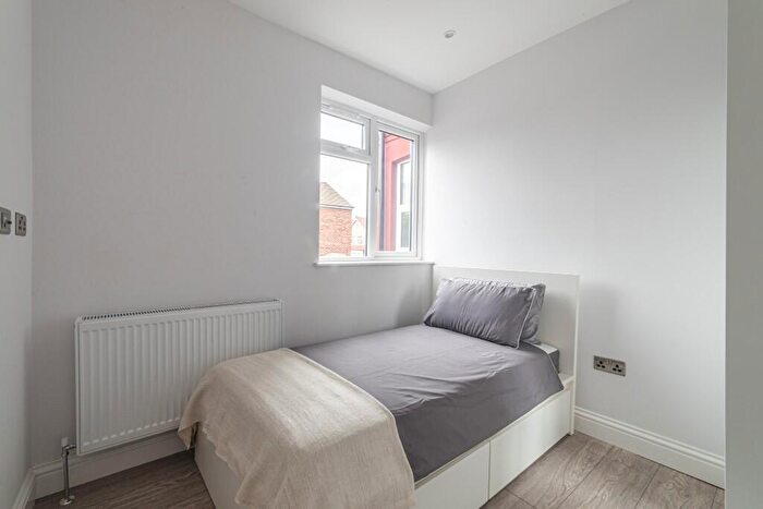 Studio To Rent In Harrow View, Harrow, Middlesex, HA1