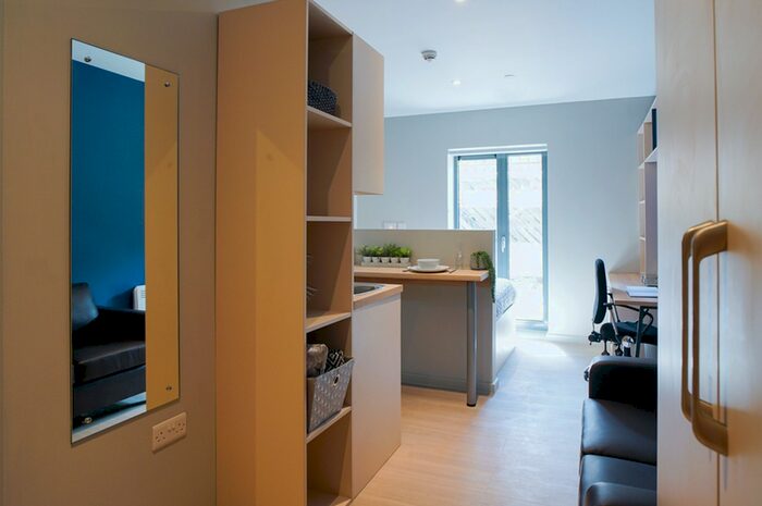 1 Bedroom Studio To Rent In 61-63 London Rd, Edinburgh 6Aa, United Kingdom, Edinburg EH7