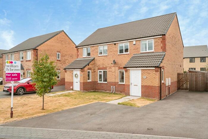 3 Bedroom Semi-Detached House For Sale In South Moor Drive, Goldthorpe, Rotherham, S63