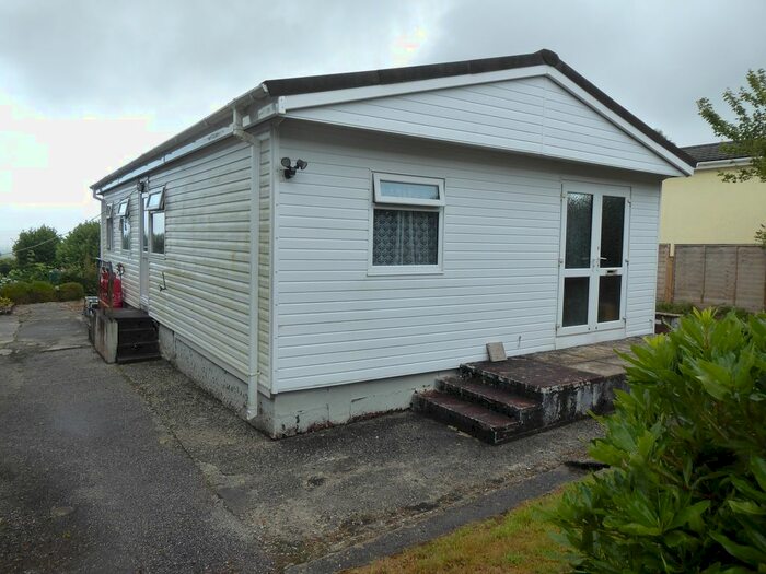 3 Bedroom Mobile/park Home For Sale In Roseveare Park, St. Austell, PL26