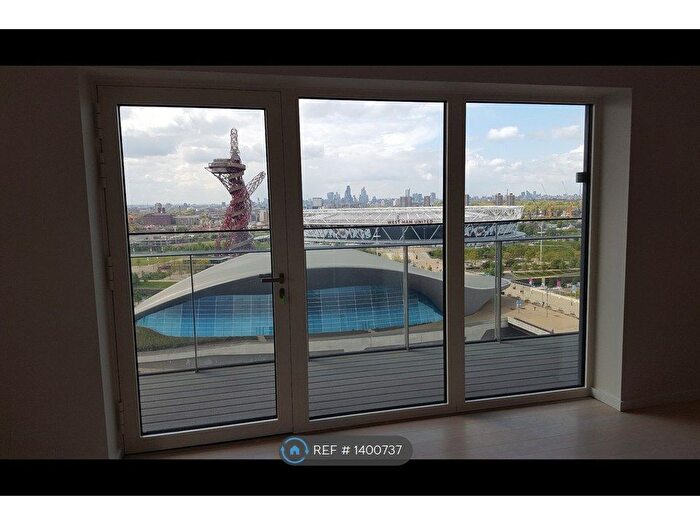 2 Bedroom Flat To Rent In Glasshouse Gardens, London, E20