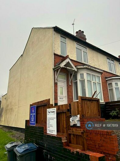 3 Bedroom Semi-Detached House To Rent In West End Villas, Kings Norton, Birmingham, B38