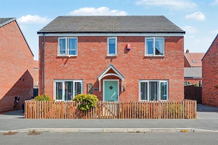 4 Bedroom Detached House For Sale In Pudding Plate Close, Ilkeston, Derbyshire, DE7