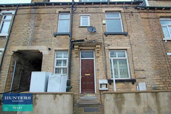4 Bedroom Terraced House To Rent In Dirkhill Road, Great Horton, Bradford, BD7