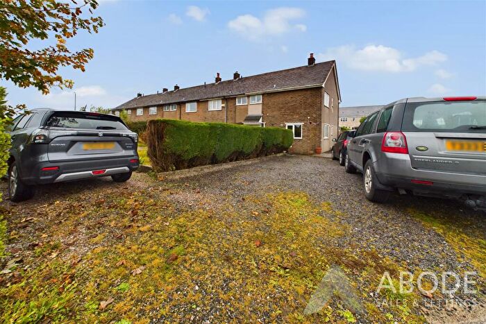 3 Bedroom Semi-Detached House For Sale In Victoria Park Road, Buxton, Derbyshire, SK17