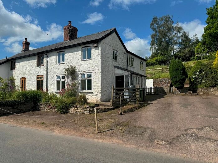 3 Bedroom Semi-Detached House For Sale In Hoarwithy, Hereford, HR2