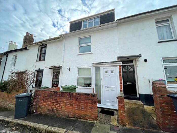 4 Bedroom Terraced House To Rent In Oakfield Street, Exeter, Devon, EX1