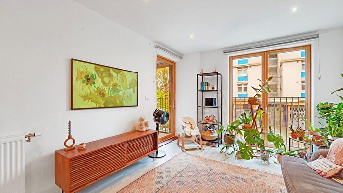 1 Bedroom Flat For Sale In London, London, E3