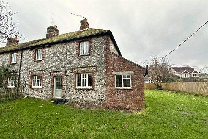 3 Bedroom End Of Terrace House To Rent In East Dean, Chichester, PO18