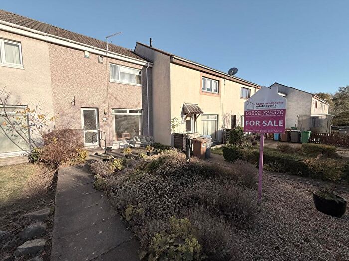 2 Bedroom Terraced House For Sale In Tantallon Court, Glenrothes, KY7