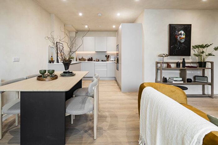 1 Bedroom Flat To Rent In Masonry Place, London, UB3