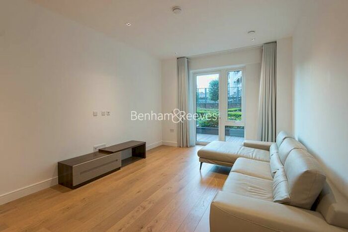 2 Bedroom Flat To Rent In Kew Bridge Road, Kew, TW8