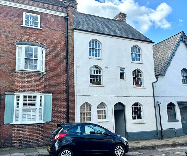 2 Bedroom Apartment For Sale In St. Ann Street, Salisbury, Wiltshire, SP1