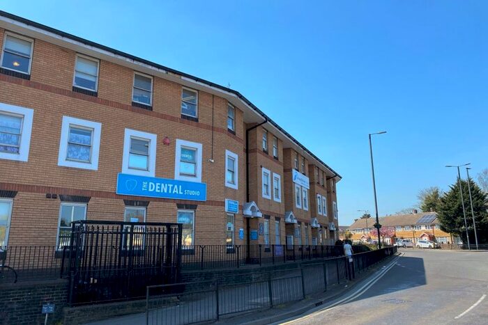 Studio To Rent In Farnham Road, Slough SL2