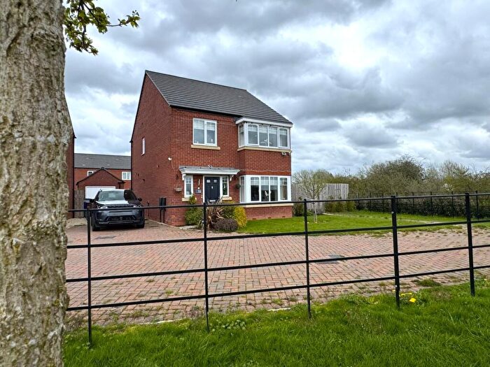 4 Bedroom Detached House For Sale In Osprey Drive, Branston, Burton-on-Trent, DE14