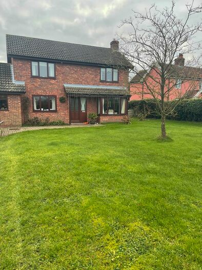 3 Bedroom Farmhouse For Sale In Worlingworth Road, Wilby, Eye, IP21
