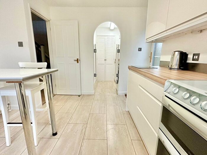 3 Bedroom Detached House For Sale In Byworth Close, Bexhill-On-Sea, TN39