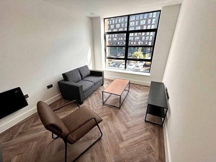 2 Bedroom Property To Rent In Gunsmith House, Birmingham, B4