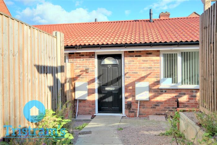 2 Bedroom Semi-Detached Bungalow To Rent In Woodborough Road, Mapperley, Nottingham, NG3