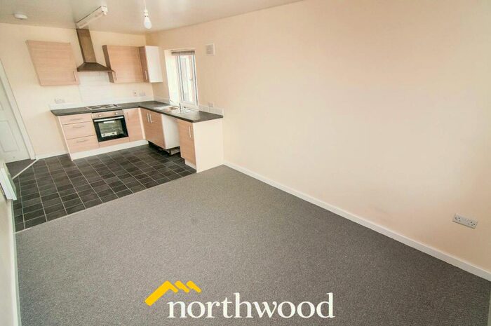 1 Bedroom Flat To Rent In Holmes Carr Crescent, Rossington, Doncaster, DN11