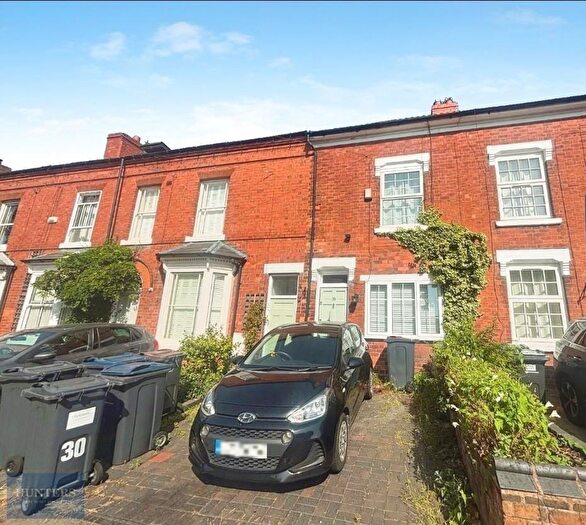 3 Bedroom Town House To Rent In Serpentine Road, Harborne, Birmingham, B17