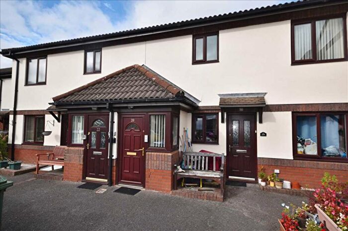 2 Bedroom Flat For Sale In Devonshire Court, Chorley, PR7