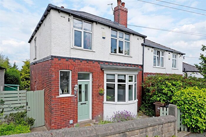 3 Bedroom Semi-Detached House For Sale In Gisborne Road, Greystones, S11